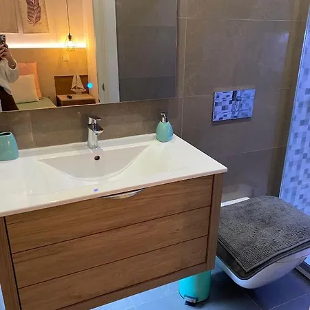 Appartement Light Wave Center 50m *