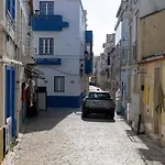 Light Wave Center 50m Nazare