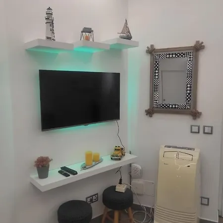 Apartment Light Wave Center 50m *