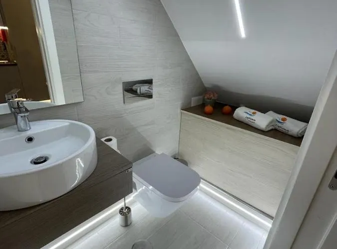 아파트 Light Wave Center 50m 나자레